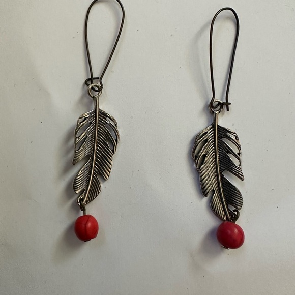 Elegant Silver Feather Earrings with Red Beads - Picture 1 of 1
